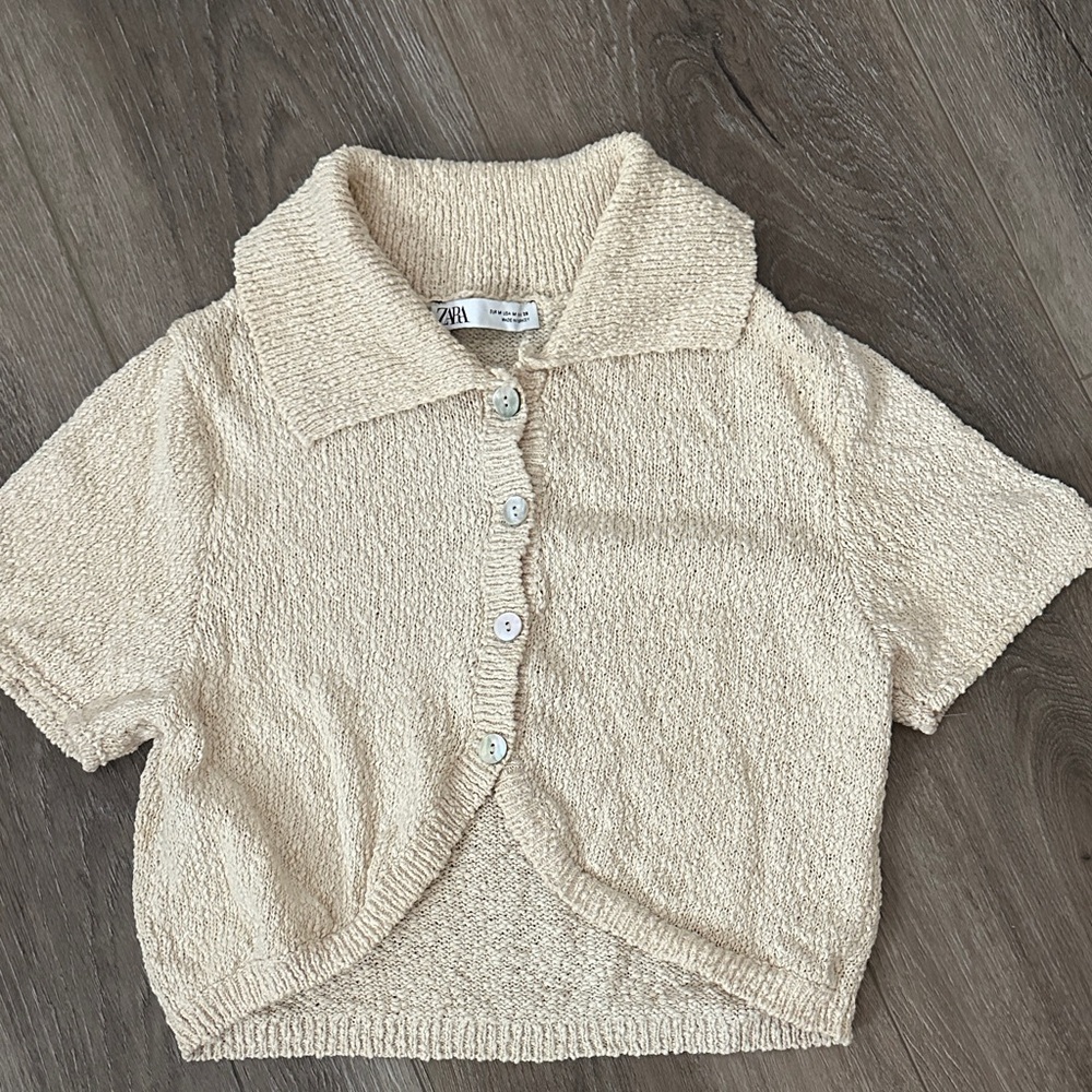 Zara Cream Textured Short Sleeve Button-Up Crop Top